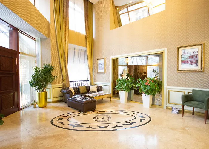 Sapphire Inn Hotel